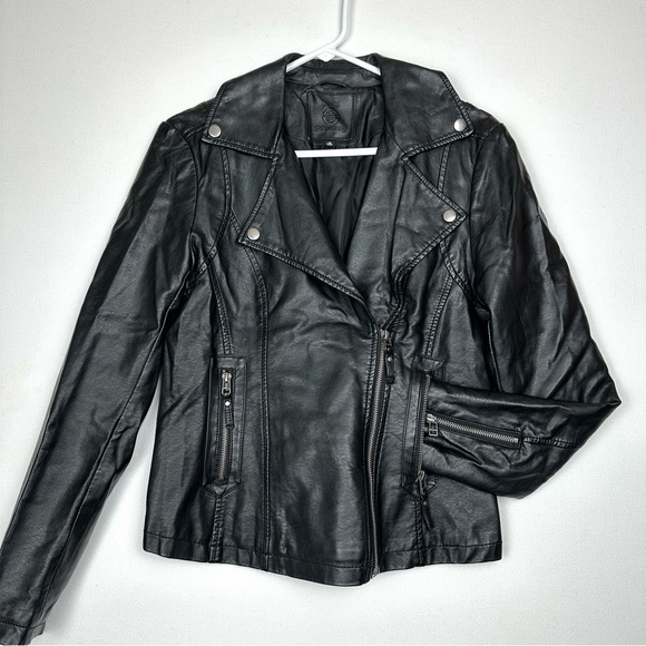Max Studio Jackets & Blazers - Max Studio Black Faux Leather Moto Jacket